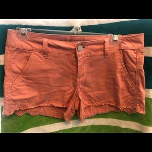 Mollie Stretch Short